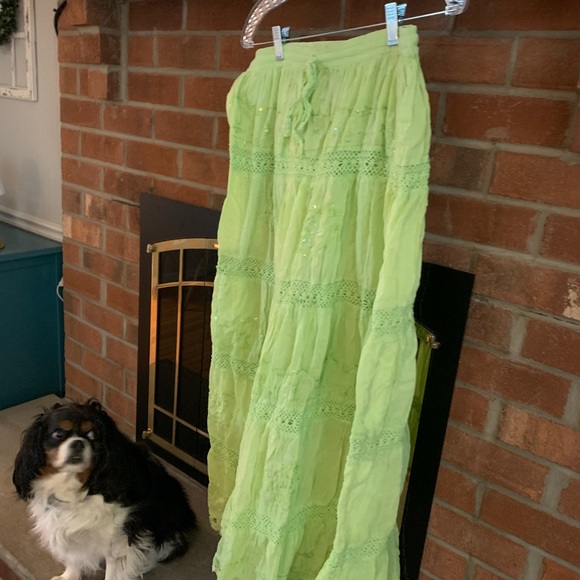 Vibrant Green Lace Maxi Skirt - Picture 3 of 8